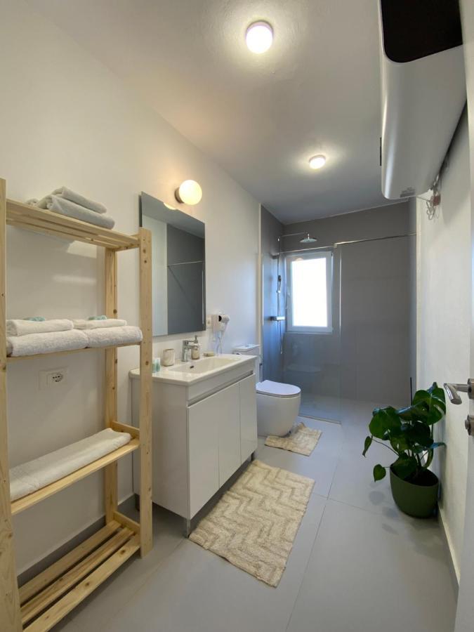 Lucas Central Oasis Studios Tiranë Eksteriør bilde